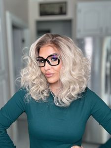 Peluca Sintética Premium de Moda Más Vendida en 2026 para Teñir Rubia con Encaje Transparente Invisible y Línea de Cabello Escandinava Larga y Rizada - Product Image 2