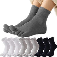 Chaussettes en coton tricotées à cinq doigts pour hommes, vente en gros ODM - Chaussettes mi-mollet respirantes, anti-odeur, anti-transpiration, sans impression, pour usage quotidien professionnel