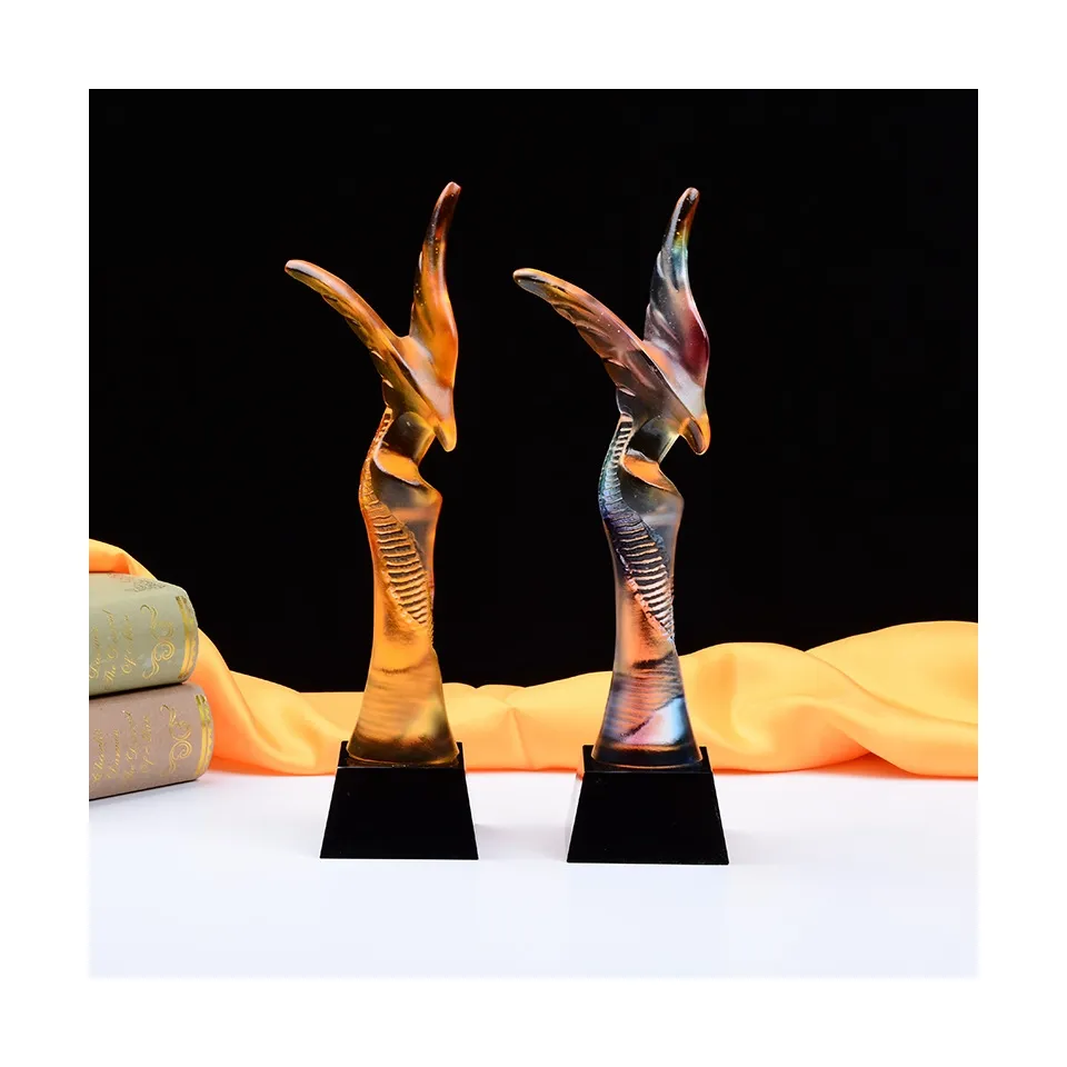 SmallOrders G020309 Verre Aigle trophée En Cristal fait sur commande créatif personnalité exquise qualité résine trophée Personnalisé médaille