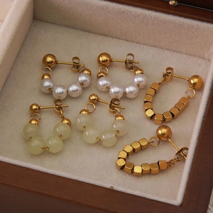 Elegante estilo simple 18K chapado en oro 304 pendientes de aro de acero inoxidable Color sólido Chapado en cuentas accesorio de moda - Product Image 1