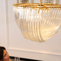 Lustre en verre de murano cristal de LED de cascade d'hexagone d'or moderne et luxueux éclairage pour la décoration de salle de mariage