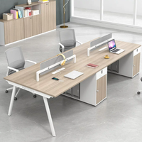 Escritorio de Oficina Moderno y Minimalista en Color Madera Natural, con Separación para Empleados, en Oferta