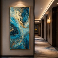 Grande Peinture Abstraite Fluide Verticale Faite à la Main avec Feuille d'Or Bleue, Art Mural Effet Marbre, Toile Haute pour Salon Moderne et Luxueux à Suspendre