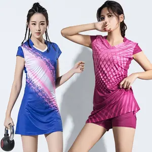 最新时尚设计女性网球裙羽毛球运动服女性羽毛球连衣裙