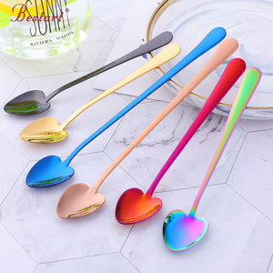 Buntes Titan-Besteck in <span class=keywords><strong>3</strong></span> Größen, Herzförmiger Eiscreme-Löffel, 304 Edelstahl Dessert-, Tee- und Kaffee-Rührlöffel - Product Image 1