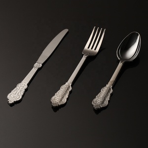 Ensemble de couverts <span class=keywords><strong>en</strong></span> acier inoxydable or rose très demandé, <span class=keywords><strong>vaisselle</strong></span> <span class=keywords><strong>jetable</strong></span> <span class=keywords><strong>en</strong></span> <span class=keywords><strong>plastique</strong></span> robuste, articles de cuisine élégants pour mariages - Product Image 5