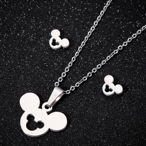 Ensemble de bijoux pour femmes, collier et boucles d'oreilles en acier inoxydable plaqué or 18 carats PVD, motif <span class=keywords><strong>Minnie</strong></span> Mouse et Mickey, sans ternissement - Product Image 5
