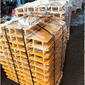 Piezas del tren de rodaje D4 D5 D7 D7G <span class=keywords><strong>D5H</strong></span> D6D D9H 7T2390 Zapata de pista para Dozer D5G D7G D9R D6D Bulldozer <span class=keywords><strong>Track</strong></span> Plate - Product Image 5