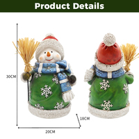 Figurine de bonhomme de neige lumineuse de Noël avec balai et écharpe, décoration de table pour les fêtes d'hiver, ornement LED pour la décoration de fête à la maison