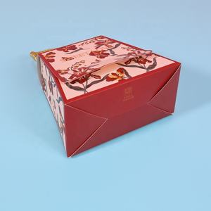 Boîte-cadeau de Saint-Valentin de luxe recyclable personnalisée Boîte de bougie de carte pliante de luxe pour l'emballage de Noël Chemise de doublure en éponge gaufrée - Product Image 3