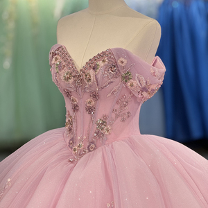 Robe de Quinceañera rose scintillante avec appliques en dentelle et fleurs 3D, épaules dénudées Dy6756 - Product Image 3