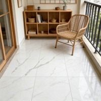Carreaux de porcelaine polis et émaillés avec texture marbre, offrant des carreaux de sol de qualité supérieure, une décoration élégante pour les espaces intérieurs.