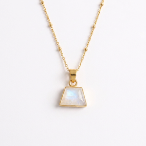 <b>Top</b> Best Selling Natural Blue Fire <b>rainbow</b> Moonstone Pendant Necklace 18k Gold Plated Fancy Shape Beaded Chain Healing Necklace - Product Image 3