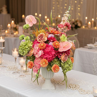 Nouvelle Arrivée Guirlande de Plantes en Soie Rose Vif Personnalisée de Haute Qualité pour Centre de Table de Mariage, Style Moderne et Luxueux