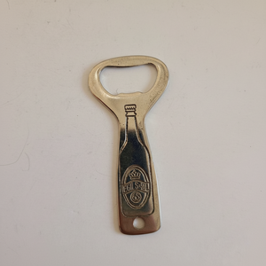 Abridor de Botellas con Mango de Bambú Plateado de Diseño Moderno, Elegante Utensilio de Bar, Herramienta de Bar con Diseño de Bambú a un Precio Razonable - Product Image 1