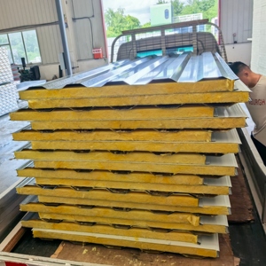 Panneau sandwich en laine de roche thermique de qualité supérieure, panneau pare-feu pour revêtement extérieur de bâtiments commerciaux - Product Image 2