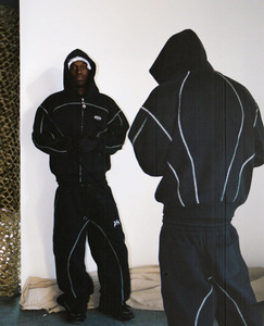 Vente en gros – Nouvelle collection : Sweat à capuche zippé tricoté respirant, imprimé, style hip-hop américain, décontracté et tendance, pour hommes et femmes, idéal pour l'automne. - Product Image 4