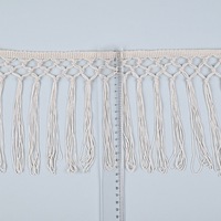 Vente en gros Beige 18cm 100% Polyester Tapis à coudre Rideaux Tapis Longue Chainette Crochet Frange Gland Décoration Accessoires