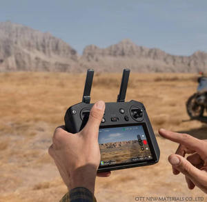 Dron Cuatricóptero Original Mavic 3 Pro Cine Premium Combo (RC Pro) con Cámara Hasselblad, Control Remoto Profesional, Alcance de 28 km, Tiempo de Vuelo de 43 min - Product Image 5