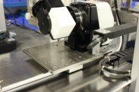 Máquina Dispensadora de Pegamento 3D Automática de Alta Precisión con Motor de 5 Ejes y PLC, 1 Año de Garantía, 220V, Modelo J018