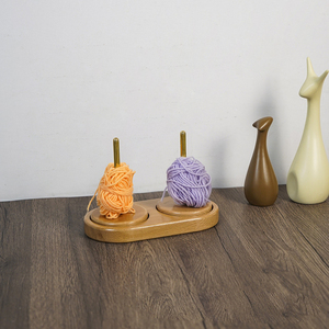 Strumento per <span class=keywords><strong>maglieria</strong></span> a sfera in lana di legno massello in lana per uso domestico può girare la rotazione della sfera per <span class=keywords><strong>maglieria</strong></span> con <span class=keywords><strong>Base</strong></span> in legno di faggio - Product Image 3