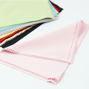 Eyewear साफ कपड़े काले कस्टम लोगो धूप का चश्मा लेंस Microfiber साफ कपड़े - Product Image 3