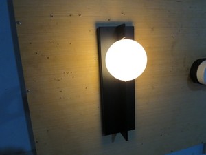 Phong cách Bắc Âu ổ cắm dẫn ngoài trời sắt Tường Đèn ej4038 với nền vàng và giường vàng khung ánh sáng - Product Image 2