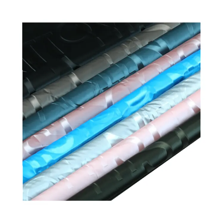 Une grande variété de modèles libèrent le tissu de papier de haute qualité confortable et belle doudoune rembourrée
