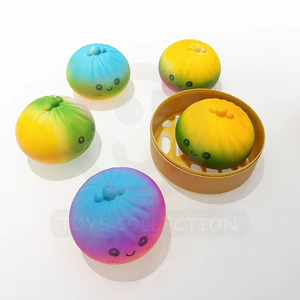 Juguete Antiestrés Rainbow Baozi - Juguete Sensorial de TPR Suave con Forma de Dumpling para Niños de 5 a 7 Años, Regalo Personalizable para Aliviar el Estrés y Recuerdos para Fiestas - Product Image 3