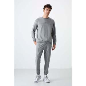 Ensemble de survêtement pour homme Keith Grey Melange, décontracté, respirant, coupe adulte - Product Image 5