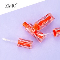Tube de brillant à lèvres double paroi 2,1 ml, tube de rouge à lèvres liquide transparent rouge avec design ondulé, tube carré vide pour baume à lèvres avec logo personnalisé