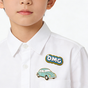 Pins Metálicos con Recubrimiento Epóxico Directo de Fábrica, Insignias de Solapa de Esmalte Suave con Logotipo Personalizado y Acabado Brillante para Regalos Promocionales Corporativos - Product Image 5