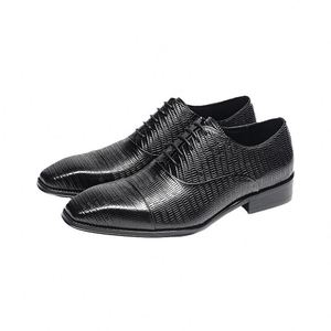Fashionable Men's Square-Toed Embossed Business Formal <b>Shoes</b> <b>Height</b> <b>Increasing</b> Feature Autumn Season Top-Grade Cowhide Upper - Product Image 2