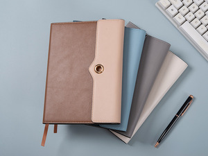 Quaderno a Tre Copertine Rigide in Pelle PU con Logo Personalizzato, Pagine Interne di Dimensioni Standard, Nastro Segnapagina e Blocco Note - Product Image 2