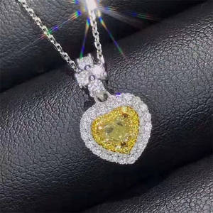 Collar con Colgante de Oro Blanco de 18K en Oferta, con Diamante Amarillo Natural de 0.24ct, Forma de Corazón, Estilo Clásico, para Boda - Product Image 5