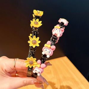 Cute Cartoon Hair <b>Clips</b> For Kids Plastic Resin Anti Slip Headband Daily Use Child Headdress Random Mixed Patterns - Product Image 3