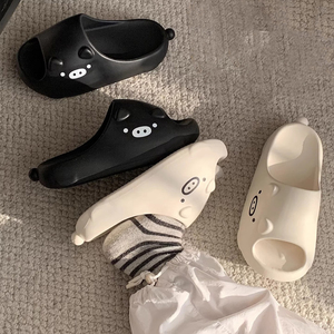 XIXITIAO - Sandalias de Pareja de Cerditos Blancos y Negros, Lindas Pantuflas de EVA a Juego, Antibacterianas, Antideslizantes, Resistentes a los Olores, Unisex para el Hogar - Product Image 2