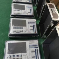 Console de lumière de scène DMX de haute qualité avec processeur I7, écran tactile, contrôleur Tiger 2, et flight case