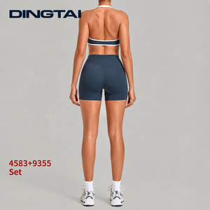 Completo Sportivo Due Pezzi con Cut-out e Halter per Donna, Reggiseno Color Block e Shorts con Schiena a V da 4 Pollici per <span class=keywords><strong>Palestra</strong></span>, Yoga e Allenamento - Product Image 3