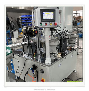 Pulvérisateur entièrement automatique de pompe de <span class=keywords><strong>toner</strong></span> de lotion de crème de parfum Machine d'essai automatique Machine d'assemblage automatique de pompe de lotion - Product Image 4