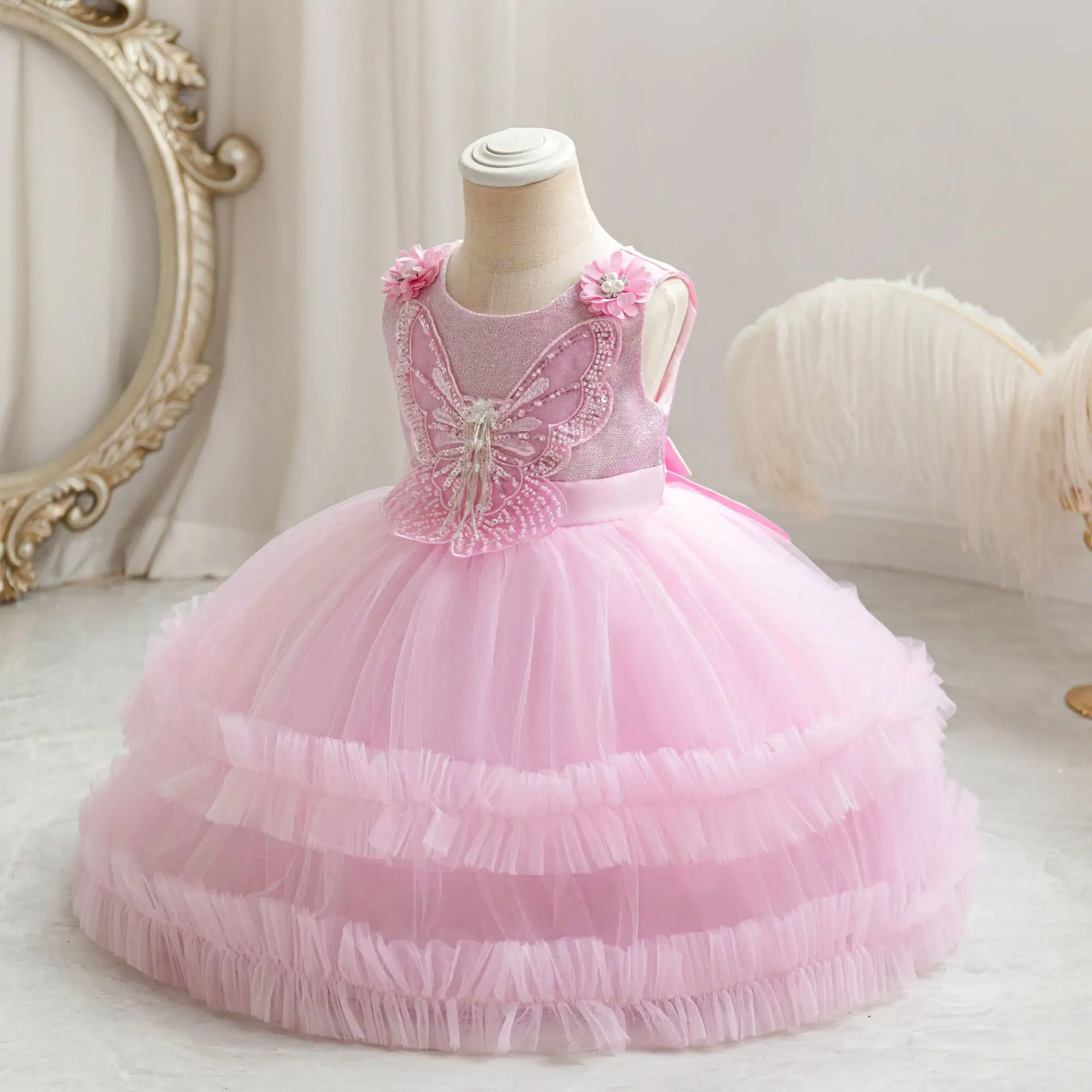 लड़कियों के लिए कॉटन फ्रॉक बेबी ड्रेस बच्चों के लिए सस्ती लड़की 2024 ग्रीष्मकालीन पहली जन्मदिन की पोशाक बेबी गर्ल के लिए