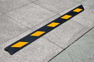 Cale en caoutchouc butée de roue de stationnement de voiture arrêt de roue <span class=keywords><strong>barrière</strong></span> de stationnement 2M arrêt de roue - Product Image 2