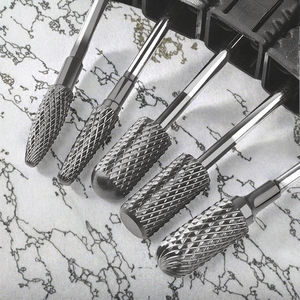 Desde 1997, Broca de Carburo para Uñas DQB-1006 F de Barril Grande, para Gel y Esmalte, 0-45000 rpm, para una Aplicación Suave del Esmalte - Product Image 3