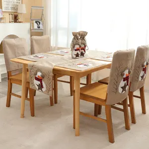 क्रिसमस घर की सजावट के टेबल Ambroideredd स्नोमैन मेज़पोश Placemats शराब की बोतल कवर कुर्सी को कवर सेट