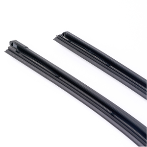 Escobilla Limpiaparabrisas HESIT con Adaptador Múltiple, Disponible en 12-30 Pulgadas con Goma Natural, Apta para Múltiples Vehículos - Product Image 3