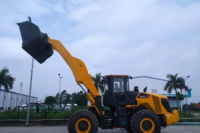Nouvelle vente chaude en Chine : Chargeuse frontale compacte de 5 tonnes 855H/856H avec godet de 3m³