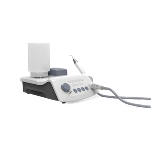 Escalador Dental Ultrasónico con Pieza de Mano LED y Pedal Inalámbrico <span class=keywords><strong>para</strong></span> Uso en Clínicas Veterinarias de <span class=keywords><strong>Perros</strong></span> y Gatos - Product Image 1