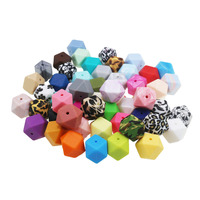 Perles hexagonales irrégulières en silicone de qualité alimentaire sans BPA pour bébés, 13 mm, 36 couleurs, SYBBeads, certifiées CE/EN71