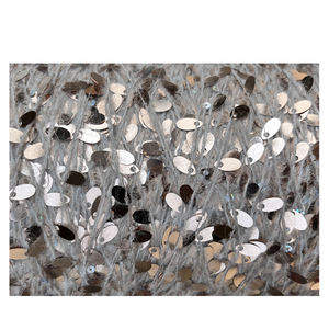 Hilo de lentejuela elegante de forma irregular de 1,4NM Material de tejido y tejido creativo para proyectos únicos - Product Image 3