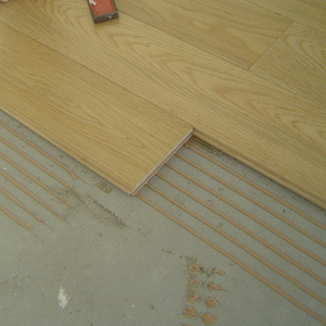 <span class=keywords><strong>Colle</strong></span> pour sols en polyuréthane haute résistance, élastique, pour le collage de parquets massifs et de parquets contrecollés sur sous-plancher en béton - Product Image 4